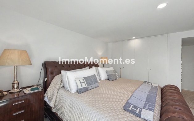 Resale - Apartment - Sotogrande