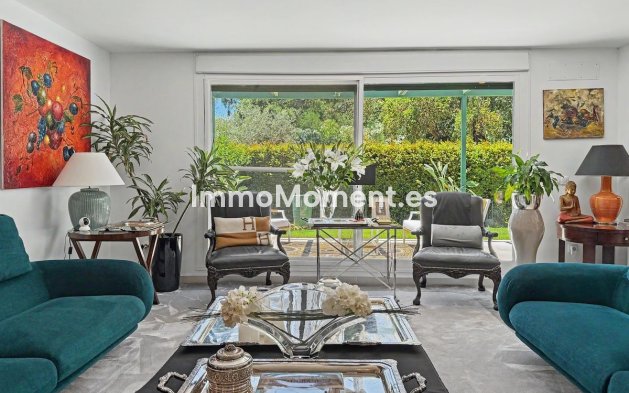 Resale - Apartment - Sotogrande
