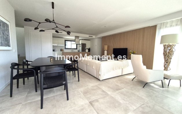 Wiederverkauf - Wohnung - Estepona  - Estepona Centro