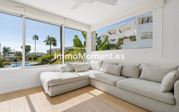 Revente - Appartement - Marbella - Nueva Andalucía