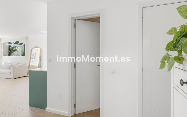 Revente - Appartement - Marbella - Nueva Andalucía