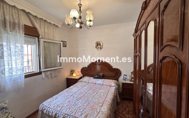 Reventa - Villa independiente - Málaga - Málaga Centro