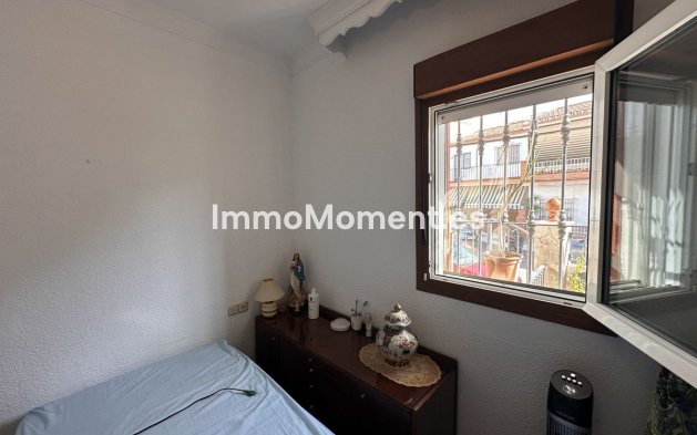 Reventa - Villa independiente - Málaga - Málaga Centro