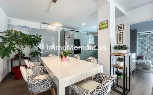 Resale - Detached villa - Orihuela - Villamartín