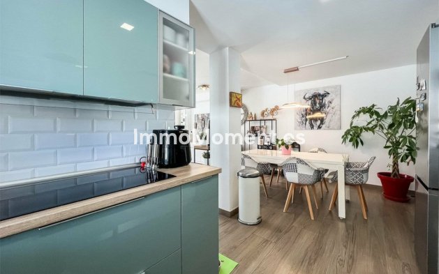 Resale - Detached villa - Orihuela - Villamartín
