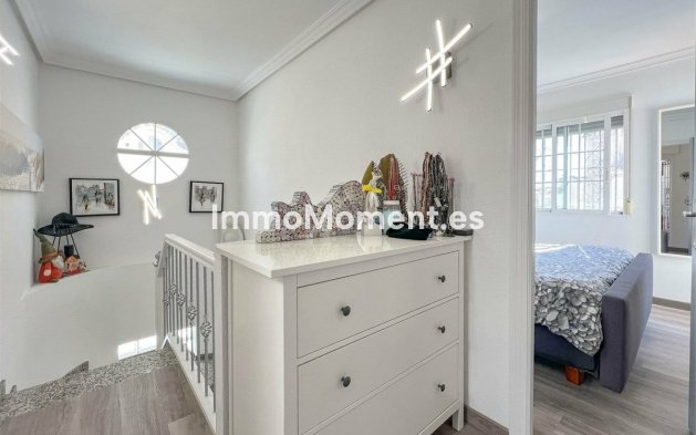 Resale - Detached villa - Orihuela - Villamartín