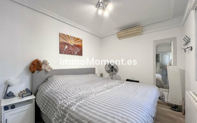 Resale - Detached villa - Orihuela - Villamartín