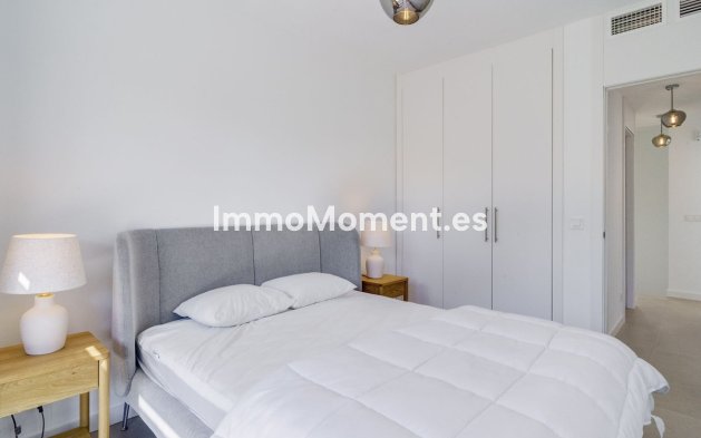 Wiederverkauf - Freistehende Villa - Estepona  - Estepona Centro