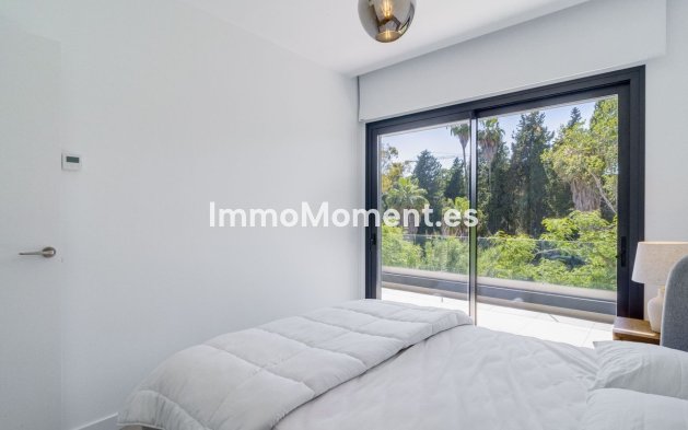 Wiederverkauf - Freistehende Villa - Estepona  - Estepona Centro