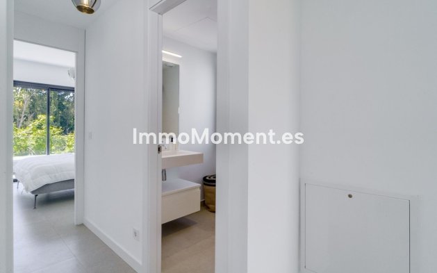 Wiederverkauf - Freistehende Villa - Estepona  - Estepona Centro