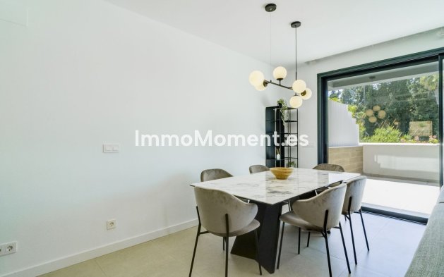 Wiederverkauf - Freistehende Villa - Estepona  - Estepona Centro