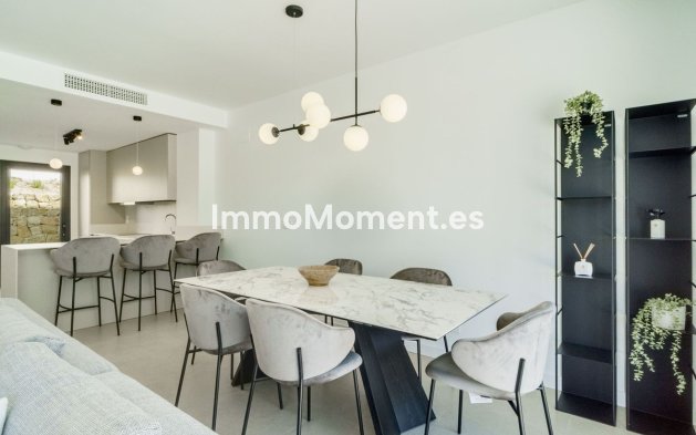 Wiederverkauf - Freistehende Villa - Estepona  - Estepona Centro
