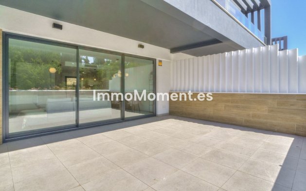 Wiederverkauf - Freistehende Villa - Estepona  - Estepona Centro