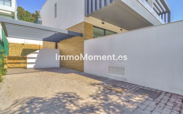 Wiederverkauf - Freistehende Villa - Estepona  - Estepona Centro