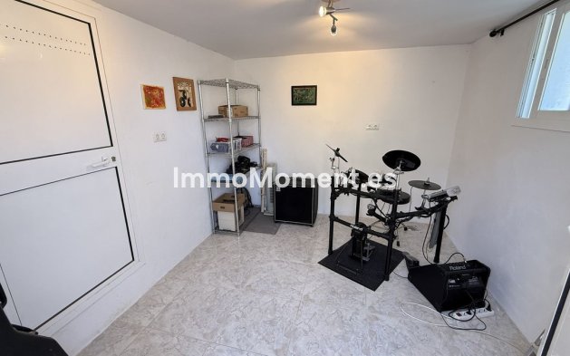 Bestaande woning - Vrijstaande villa - Binnenland  - Coín