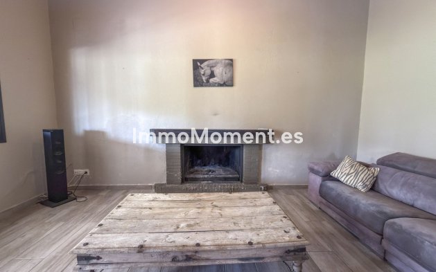 Reventa - Casa de campo - Interior  - Monda