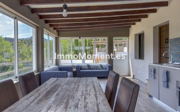 Reventa - Casa de campo - Interior  - Monda