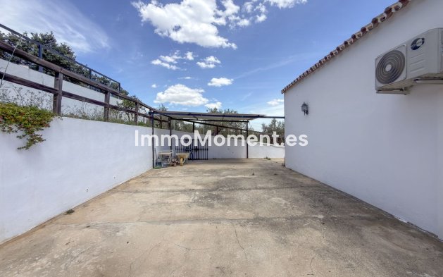 Reventa - Casa de campo - Interior  - Monda