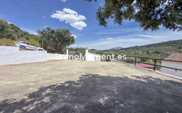 Reventa - Casa de campo - Interior  - Monda