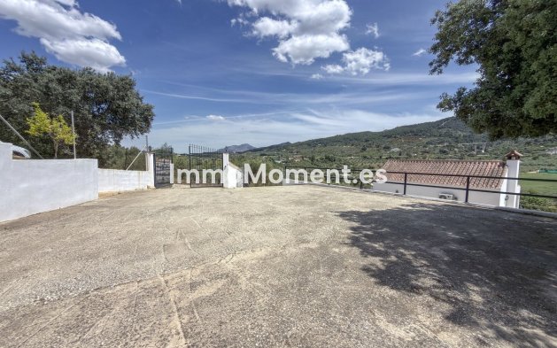 Reventa - Casa de campo - Interior  - Monda