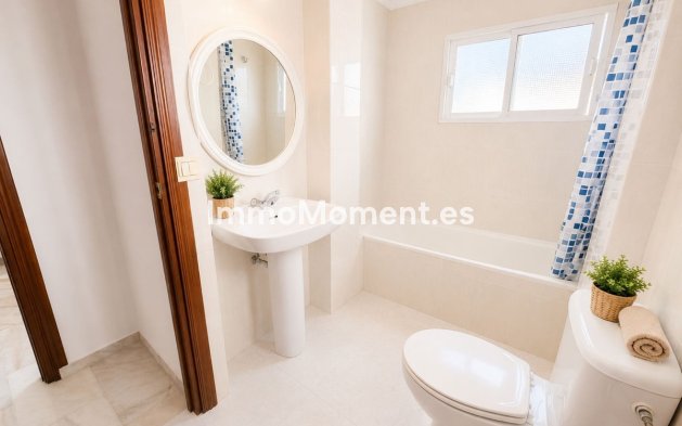 Wiederverkauf - Freistehende Villa - Casares - Casares Centro