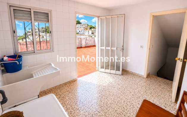 Wiederverkauf - Freistehende Villa - Casares - Casares Centro