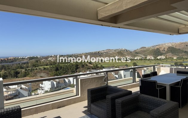Resale - Apartment - Benahavís - Los Arqueros
