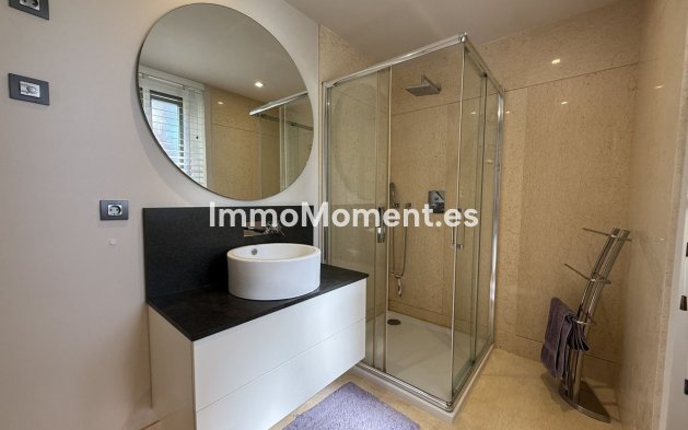 Resale - Apartment - Benahavís - Los Arqueros