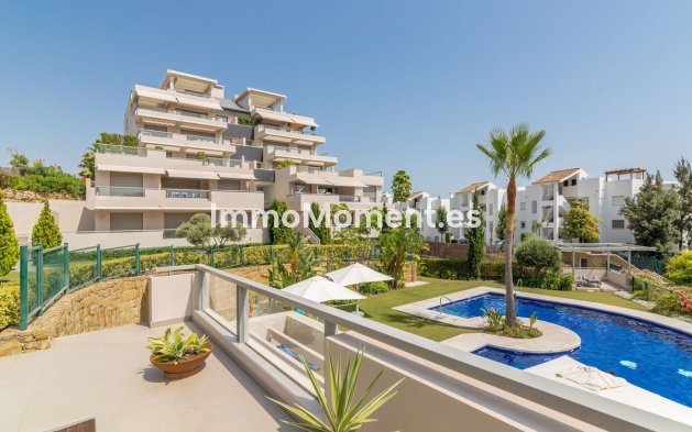 Resale - Apartment - Benahavís - Los Arqueros