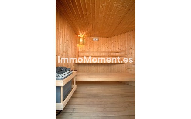 Resale - Apartment - Benahavís - Los Arqueros