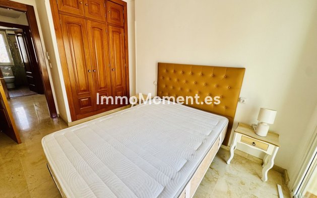 Resale - Townhouse - Marbella - Costabella