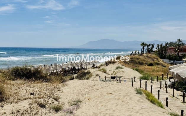 Resale - Townhouse - Marbella - Costabella