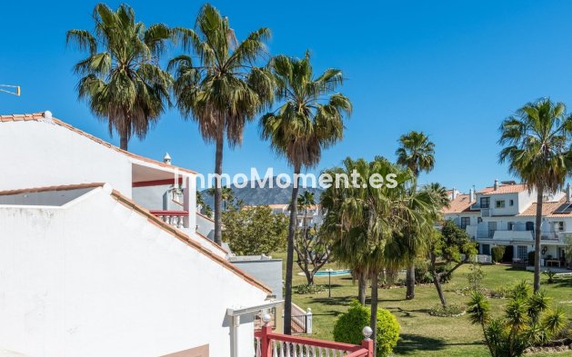 Bestaande woning - Rijtjeshuis - Estepona  - Atalaya