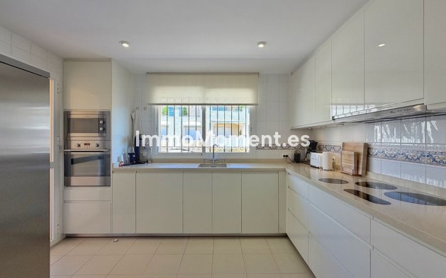 Wiederverkauf - Wohnung - Marbella - Elviria