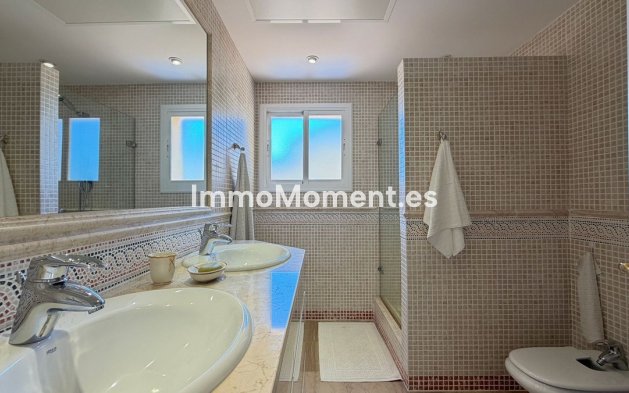 Wiederverkauf - Wohnung - Marbella - Elviria
