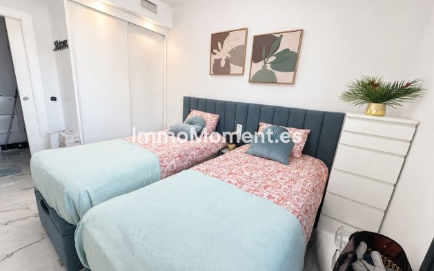 Resale - Apartment - Orihuela - Orihuela Costa