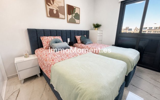 Resale - Apartment - Orihuela - Orihuela Costa