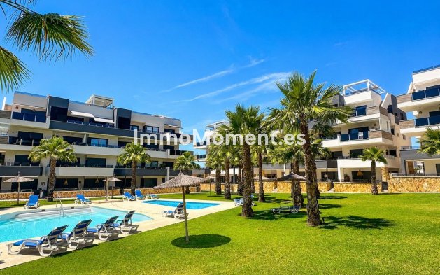 Resale - Apartment - Orihuela - Orihuela Costa