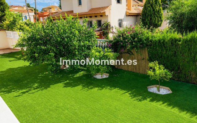 Wiederverkauf - Freistehende Villa - Orihuela - Cabo roig - La Zenia