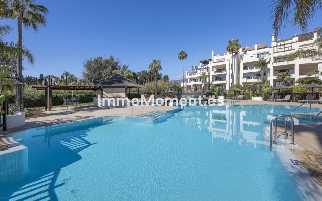 Resale - Apartment - Estepona - Estepona Centro