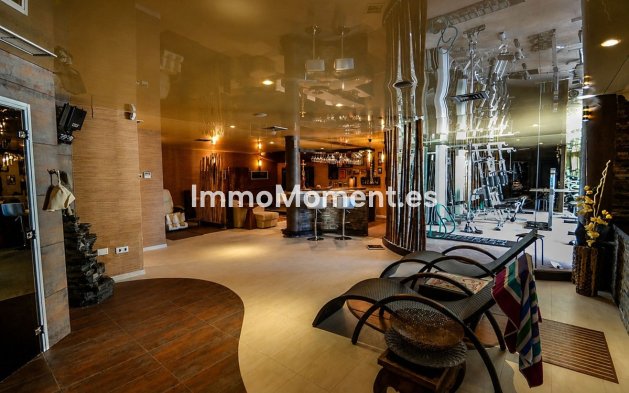 Reventa - Villa independiente - Marbella - Marbella Centro