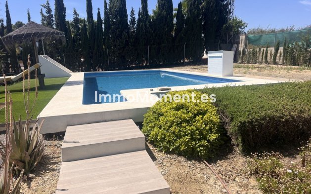 Resale - Country house - Inland  - Cártama Centro