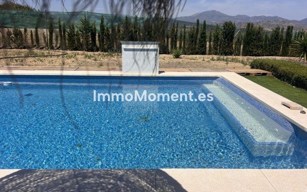 Resale - Country house - Inland  - Cártama Centro