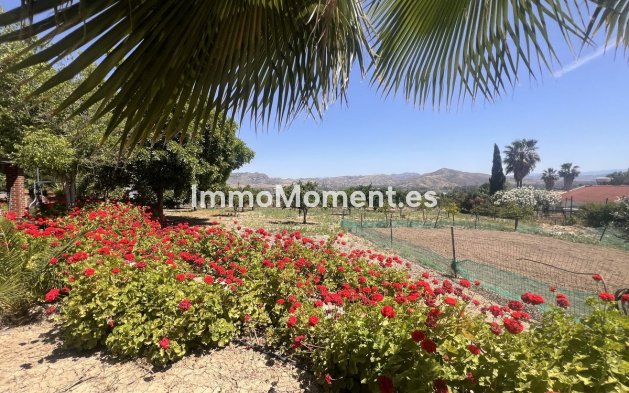 Resale - Country house - Inland  - Cártama Centro