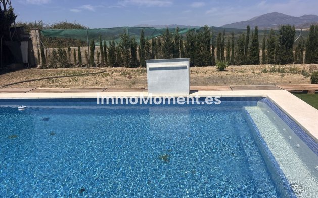 Resale - Country house - Inland  - Cártama Centro