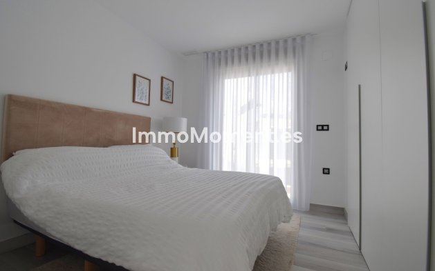 Resale - Detached villa - Orihuela - Cabo roig - La Zenia