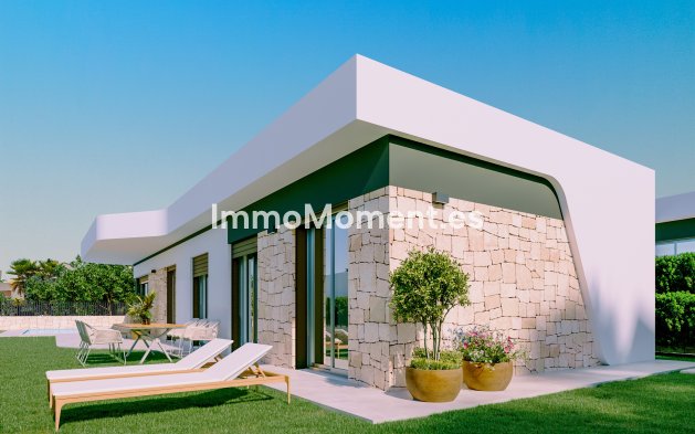 Obra nueva - Villa independiente - Finestrat