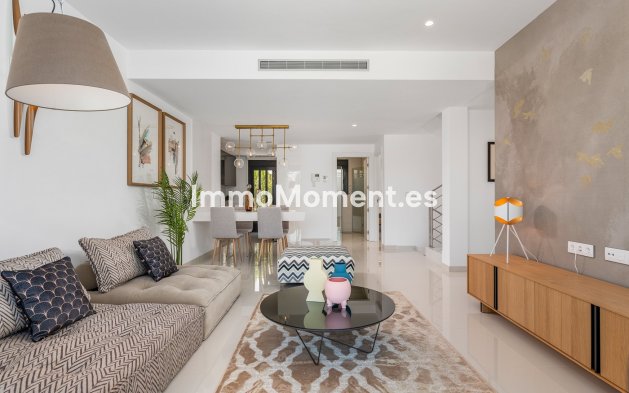 New Build - Detached villa - Playa Paraiso