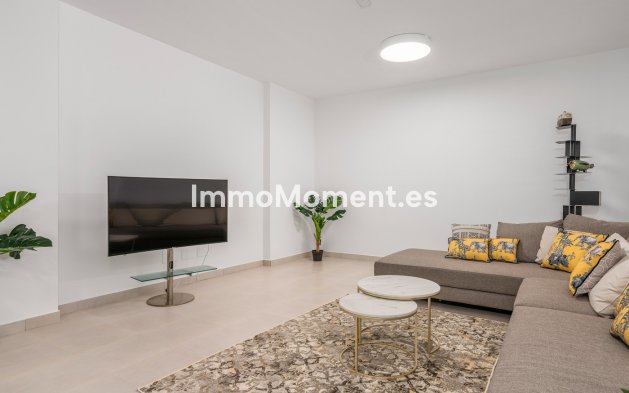 New Build - Detached villa - Playa Paraiso