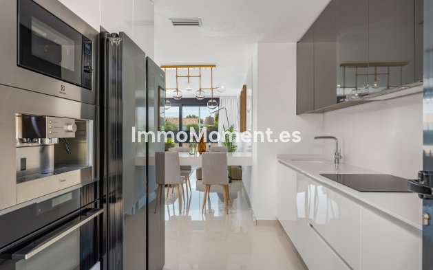 New Build - Detached villa - Playa Paraiso